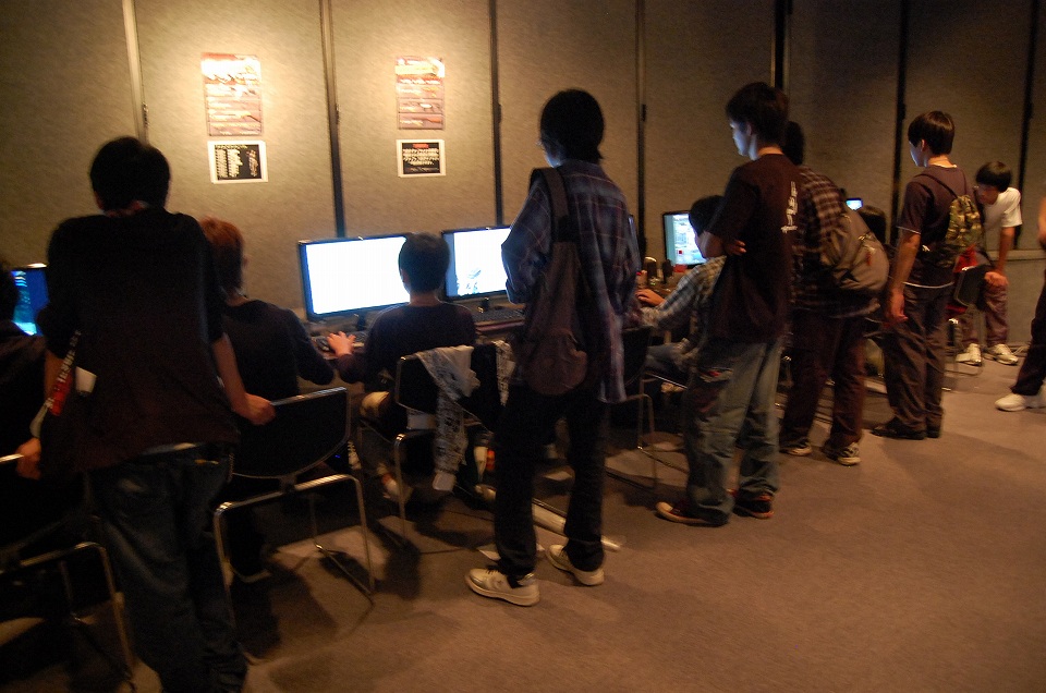 クロスファイア、WCG2011出場チケットをかけ、白熱した「WCG2011 クロスファイア日本予選決勝トーナメント」の様子をお届け！アップデート情報もの画像