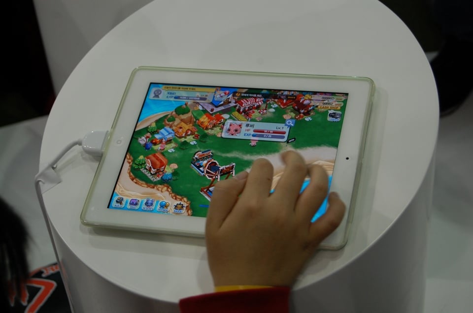 【G-STAR 2011】スマートフォン・タブレット向けタイトルが目立つWemade entertainmentとMOアクションRPG「Red Blood」を出展するBIG SPOONブースをレポートの画像