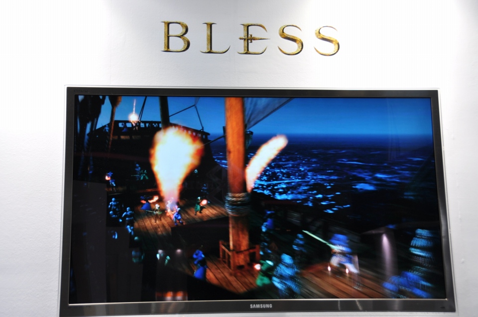 【G-STAR 2011】思わず本気でプレイしてしまうTPS「DIZZEL」、「BLESS」「EIN」のゲームシアターには長蛇の列が！NEOWIZ GAMESブースレポートの画像