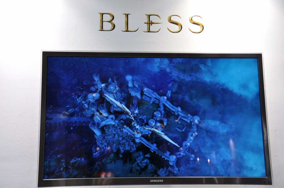 【G-STAR 2011】思わず本気でプレイしてしまうTPS「DIZZEL」、「BLESS」「EIN」のゲームシアターには長蛇の列が！NEOWIZ GAMESブースレポートの画像