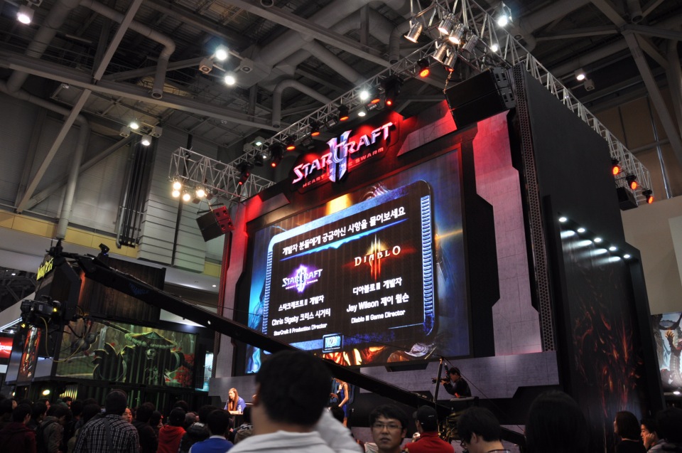 【G-STAR 2011】シリーズ最新作「DIABLO III」に注目が集まる！「StarCraft II」「World  of Warcraft」を出展したBlizzard Entertainmentブースレポートの画像