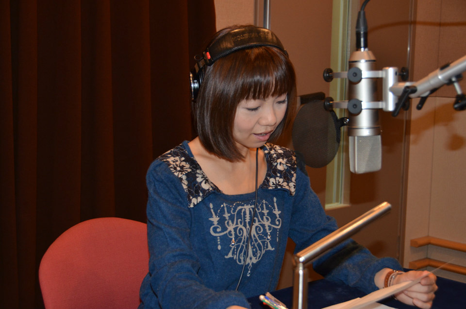「ブレイブソングオンライン」で実装予定の新英雄「カグヤ」のボイスを担当した真田アサミさんへのショートインタビューを実施の画像