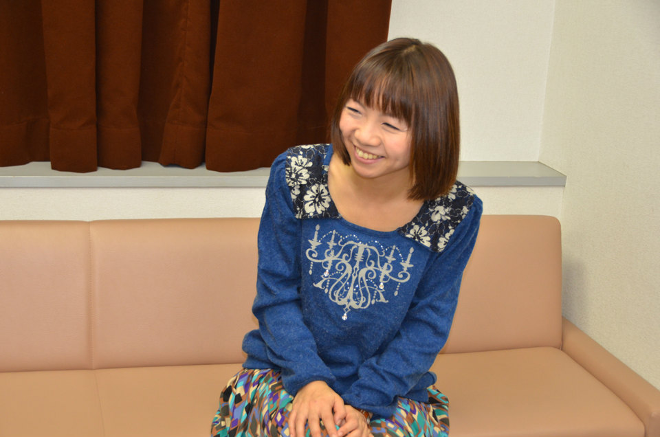 「ブレイブソングオンライン」で実装予定の新英雄「カグヤ」のボイスを担当した真田アサミさんへのショートインタビューを実施の画像
