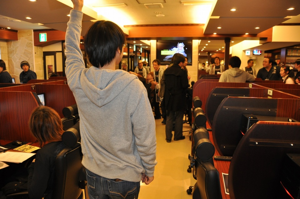 ブルーホールスタジオ見学付き韓国旅行を賭けたタイムアタックではアトレヤを運営の想像を遥かに上回る記録で討伐！「TERA ネットカフェイベント 2011」開催の画像