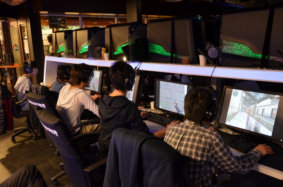 クロスファイア、「CrossFire CHAMPIONSHIP 2012 Season1」を開催＆「アンデットモード」などのアップデート情報もの画像