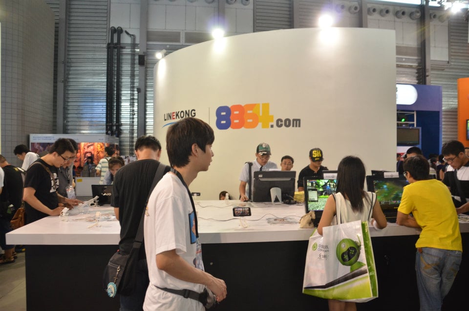 【ChinaJoy 2012】アプリの出展も多い「kongzhong」ブースやモーションセンサー活用タイトルが目を引く「imove」ブースなどを写真で紹介！の画像