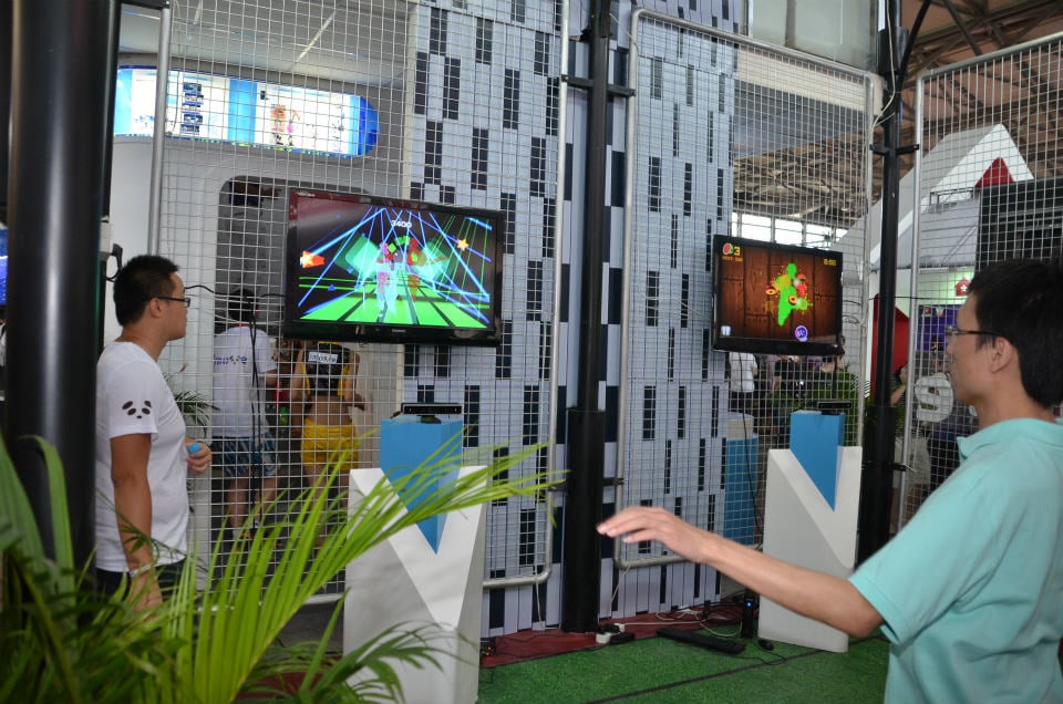 【ChinaJoy 2012】アプリの出展も多い「kongzhong」ブースやモーションセンサー活用タイトルが目を引く「imove」ブースなどを写真で紹介！の画像