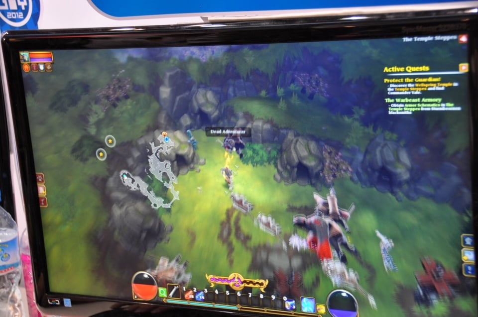 【ChinaJoy 2012】「聖闘士星矢 ONLINE」シアターではムービーが公開、「Torch LightII」「Dungeons and Dragons Neverwinter」も展示！PERFECT WORLDブースレポの画像