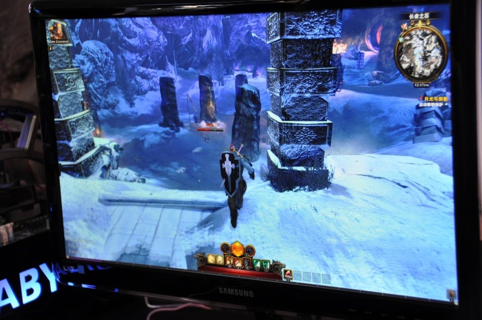 【ChinaJoy 2012】「聖闘士星矢 ONLINE」シアターではムービーが公開、「Torch LightII」「Dungeons and Dragons Neverwinter」も展示！PERFECT WORLDブースレポの画像