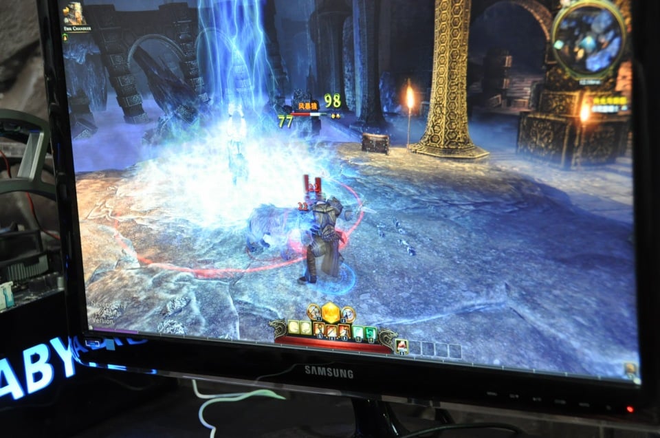 【ChinaJoy 2012】「聖闘士星矢 ONLINE」シアターではムービーが公開、「Torch LightII」「Dungeons and Dragons Neverwinter」も展示！PERFECT WORLDブースレポの画像