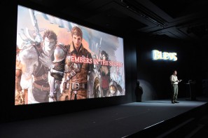ゲーム内容を発表するハンジェガプ ディレクター