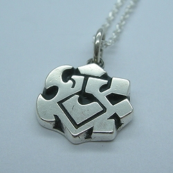 ドラゴンネスト、シルバー工房【史】にてオリジナルシルバーアクセサリー発売開始の画像