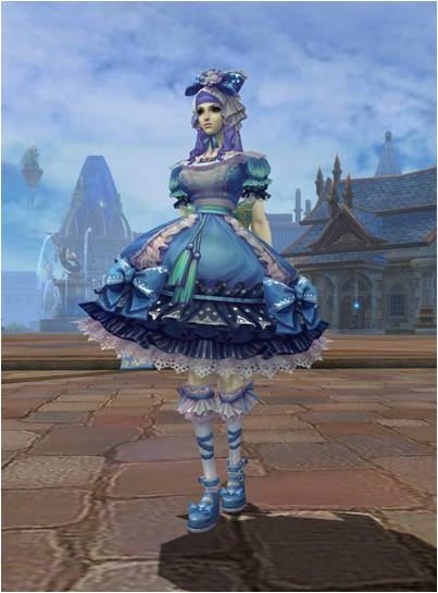 フォーセイクンワールド、ファッションアイテムが30％OFFになる「夏の大バーゲン」が開催の画像