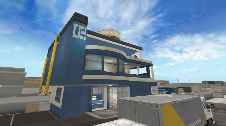 クロスファイア、不死鳥スキンが美しい「Phoenixセットガチャ」が登場！デスマッチモードに新マップ「D.Center」を実装の画像