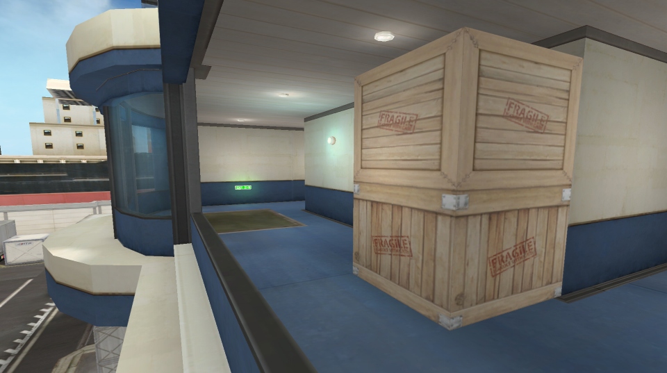 クロスファイア、不死鳥スキンが美しい「Phoenixセットガチャ」が登場！デスマッチモードに新マップ「D.Center」を実装の画像