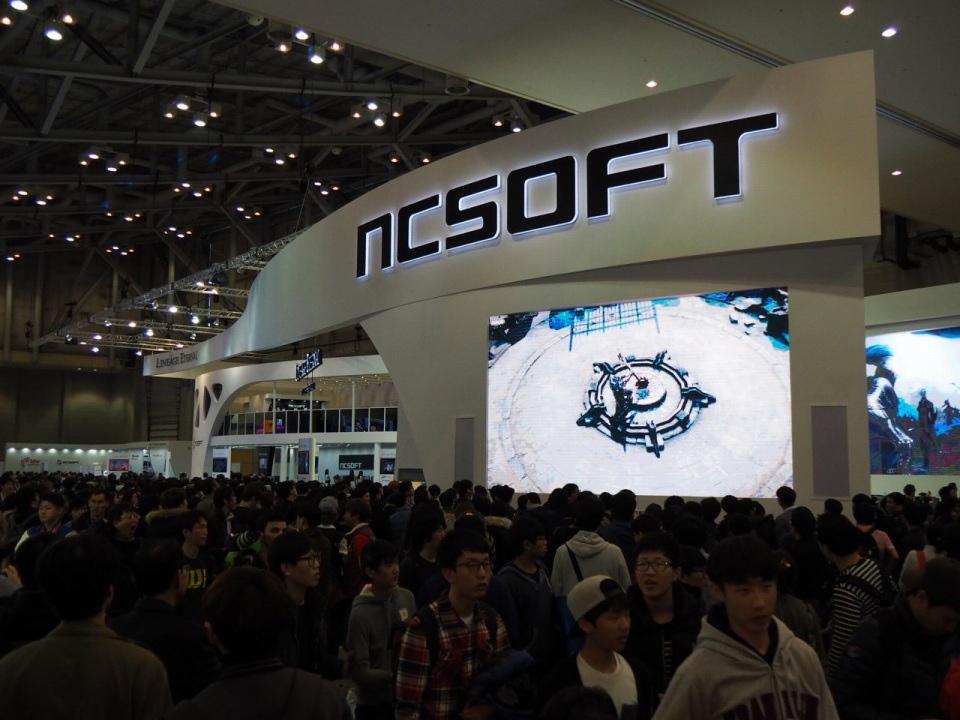 【G-STAR 2014】韓国NCsoftが大々的にブースを出展。100席規模のシアターブースで新作のロボット＋TPS＋MMORPG「Project HON」をアピールの画像