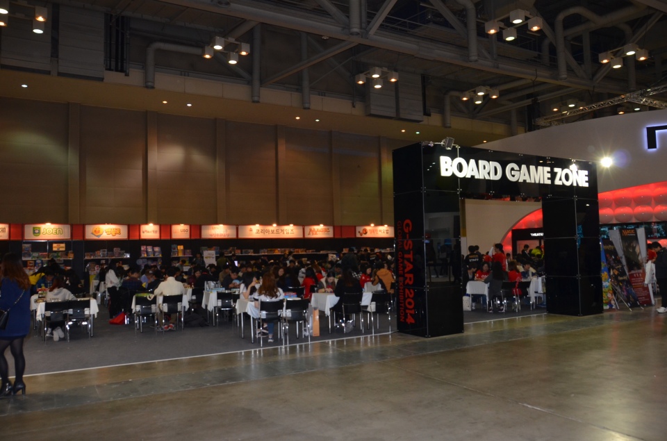 【G-STAR 2014】過去最多617の企業が出展したG-STAR 2014が閉幕！老舗オンラインゲームメーカーの大規模ブースが目立ったイベントを振り返るの画像