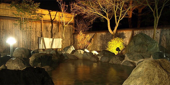 「グラナド・エスパダ」テーマは“みんなで色々捨てる”！9周年記念企画「温泉座談会＆公開生放送」が7月11日に開催の画像