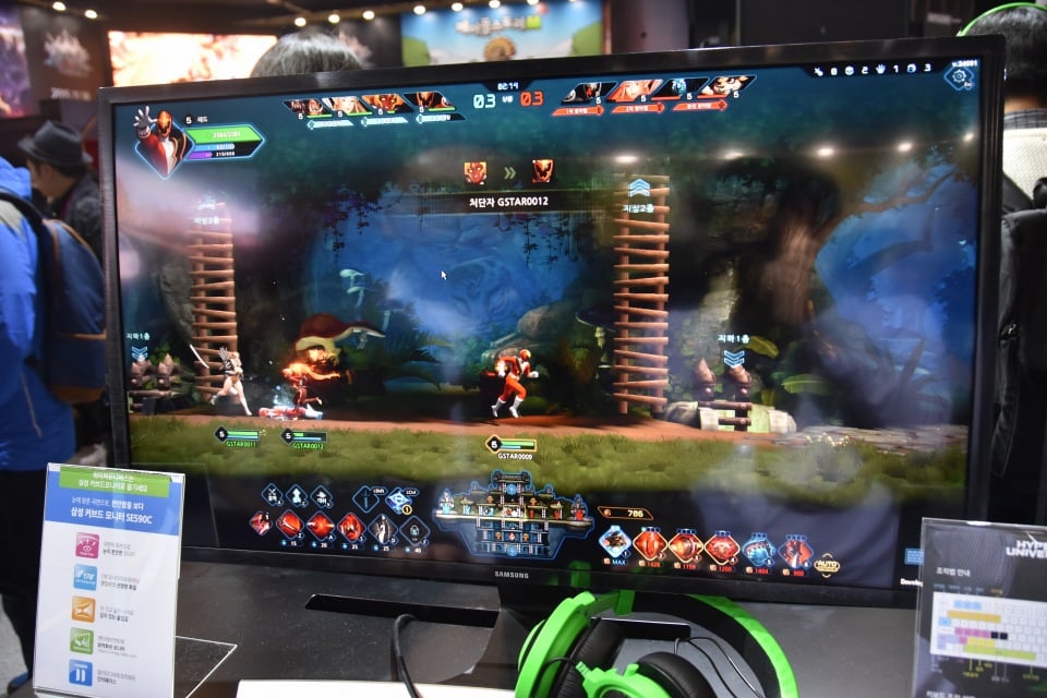 【G-STAR 2015】レッドが大活躍！横スクロールタイプの新作MOBA「HYPER UNIVERSE」のインプレッションの画像