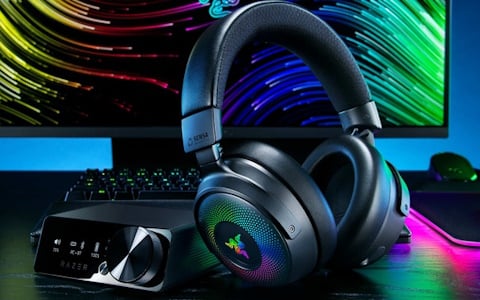 Razer、7.1サラウンドサウンドによる空間オーディオを実現したゲーミングヘッドセット「Razer Kraken V4 Pro」を11月1日に発売