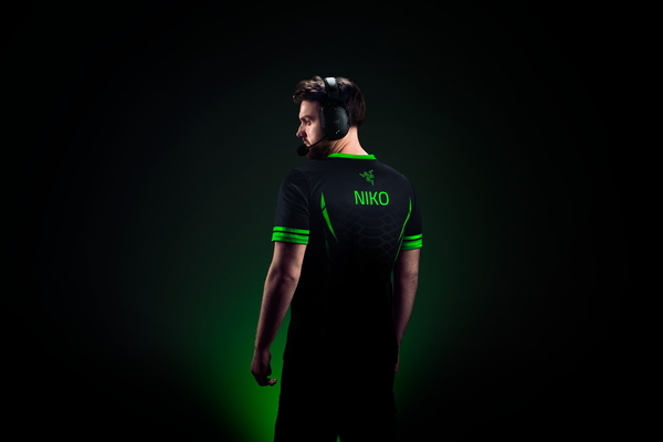 「Razer BlackShark V3 Pro」が8月8日発売決定！超低遅延＆ANC搭載の最上位モデルにホワイト版もの画像