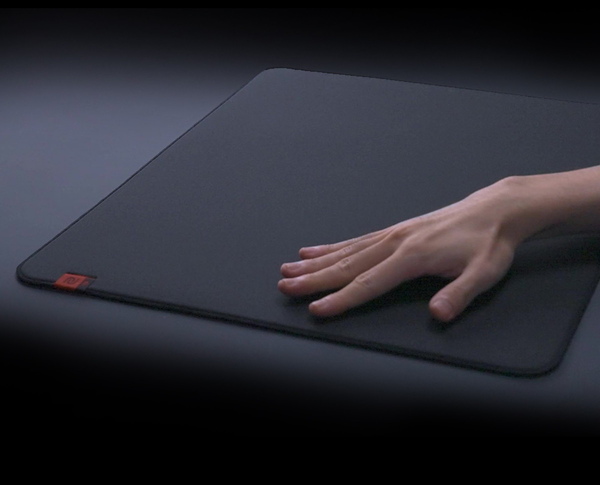 BenQ ZOWIE、新ゲーミングマウスパッド「G-SR-SE Blue II」「H-SR-SE Blue II」を9月19日発売の画像