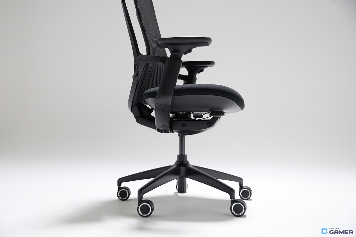 ゲーミング×オフィスを融合した10年以上使えるチェア「AIMchair Pro」予約開始は10月1日からの画像