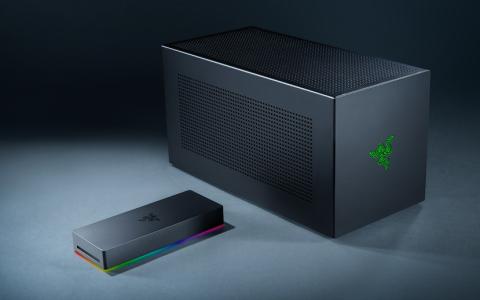 Razer、Thunderbolt 5対応の最新アクセサリー「Razer Thunderbolt 5 Dock Chroma」と「Razer Core X V2」を発表