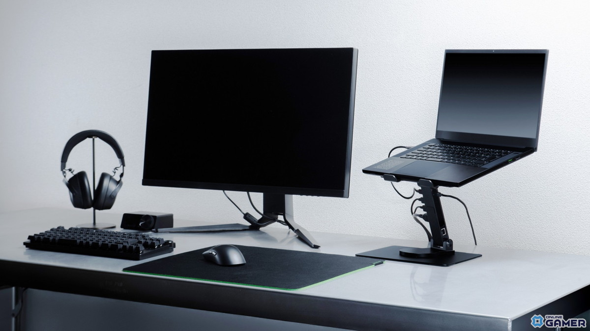 GRAPHT、ゲーマーにもおすすめな高拡張スタンド「Device Centric Folio/Portable」を発表の画像