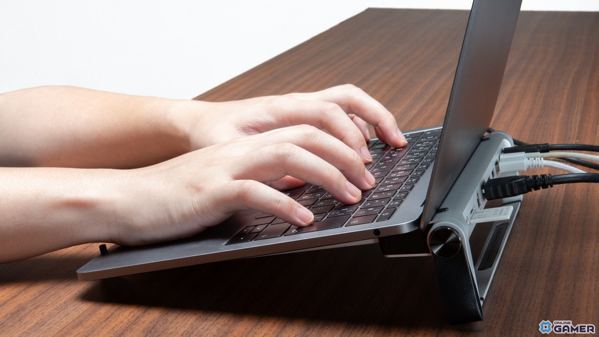 Device Centric Portable (Silver) 使用イメージ