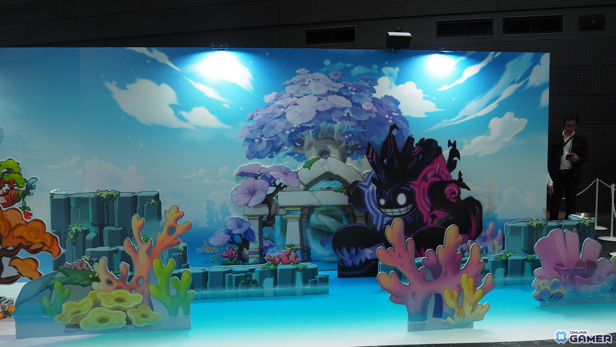 高柳知葉さんが声を担当する新規職業「緋眼の旅人レン」が発表！「メイプルストーリー」オフラインイベント「2025 Super Maple Party」をレポートの画像