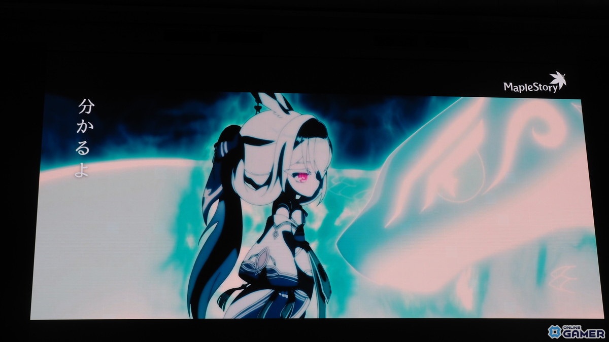 高柳知葉さんが声を担当する新規職業「緋眼の旅人レン」が発表！「メイプルストーリー」オフラインイベント「2025 Super Maple Party」をレポートの画像
