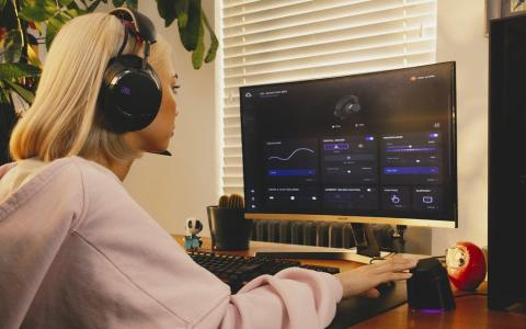 JBL Quantum新モデル3機種が2月26日発売、50mmドライバー搭載で音像定位を強化