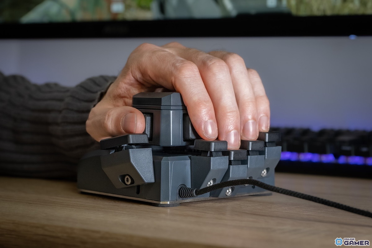 ドイツ発ゲーミングデバイス「MoveMasterRSG」日本上陸！WASDに代わる“スライド操作”で次世代ゲーム体験のスクリーンショット1